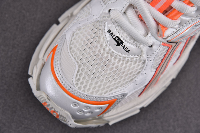 BLCG RUNNER SNEAKER 677403 W1RB2 2115