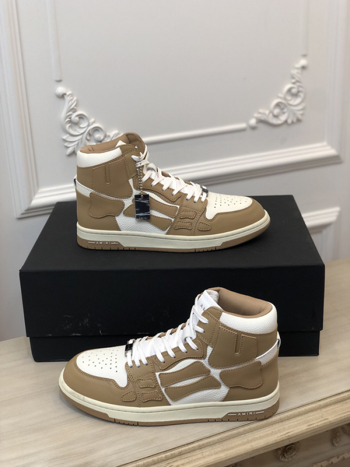 AR1M1 High-Top Sneaker