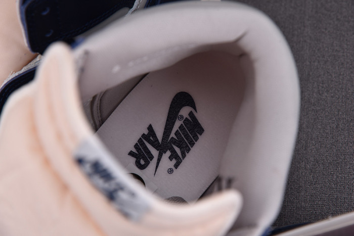 Air Jordan 1 High 85 “Georgetown” BQ4422-400