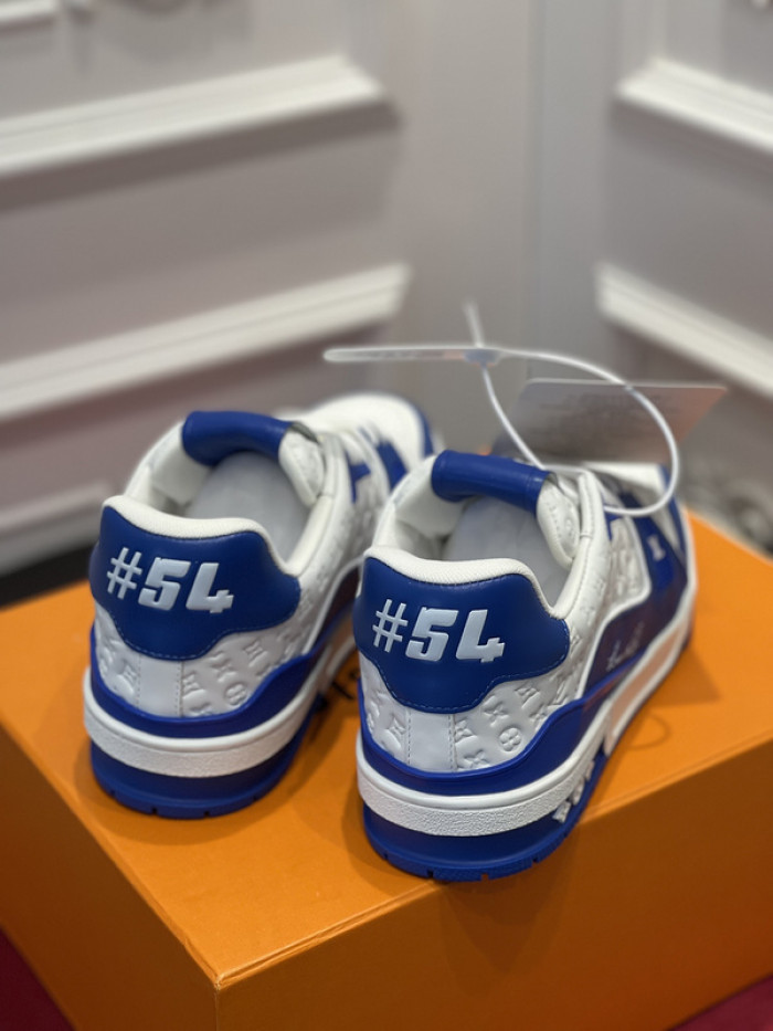 LV TRAINER SNEAKER