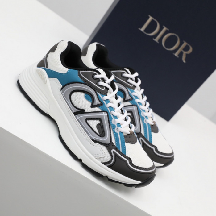 DR B30 Sneakers