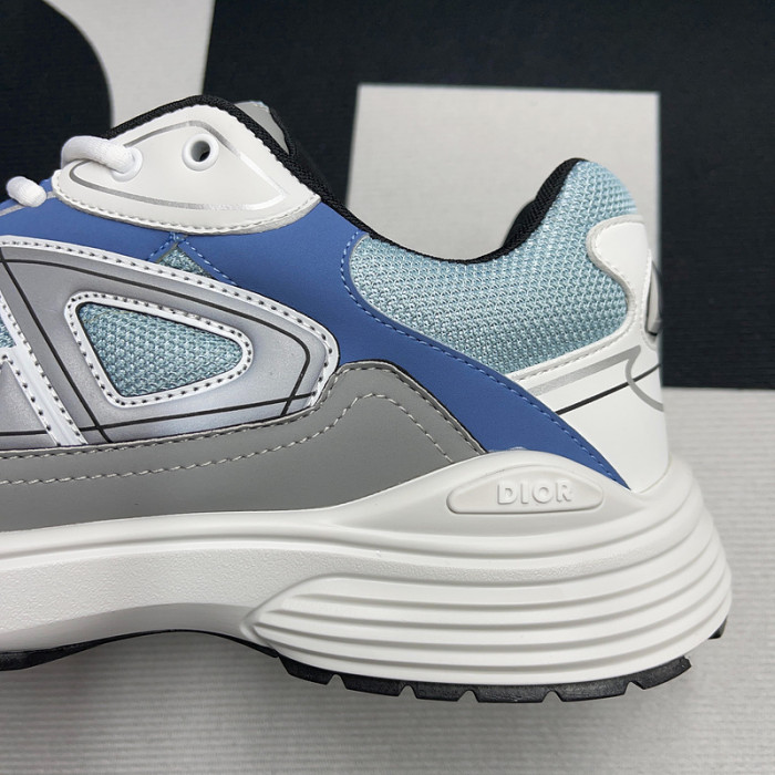 DR B30 Sneakers