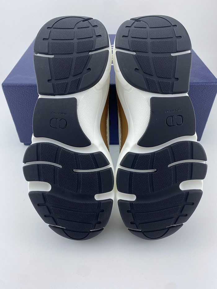 DR B22 SNEAKER