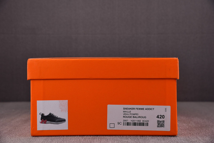 H**mes bouncing sneaker