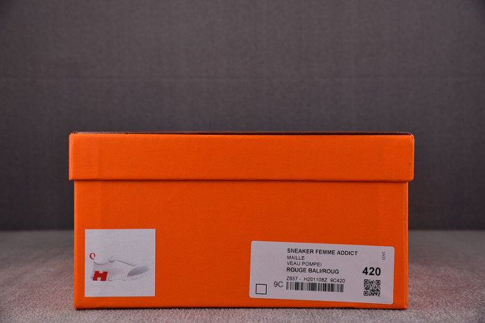 H**mes bouncing sneaker