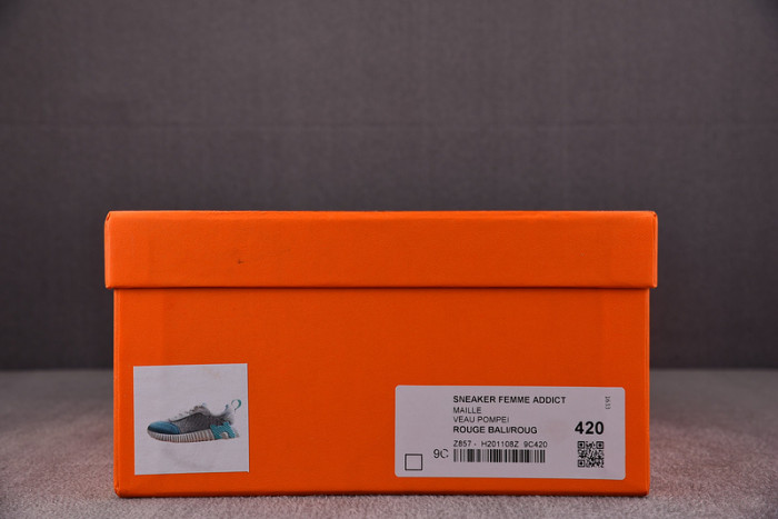 H**mes bouncing sneaker