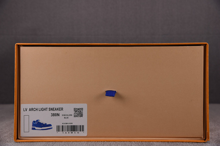 LV TRAINER SNEAKER