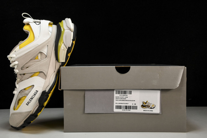 BLCG TRACK SNEAKER 542436 W1ST3 0258