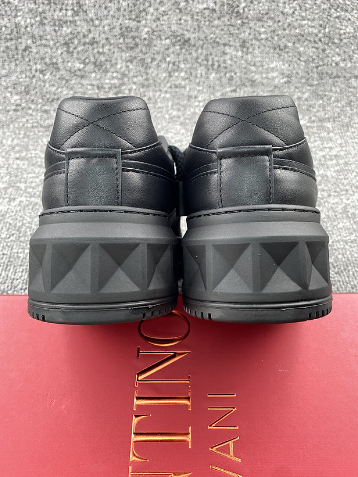 VALENTIN0 SNEAKER