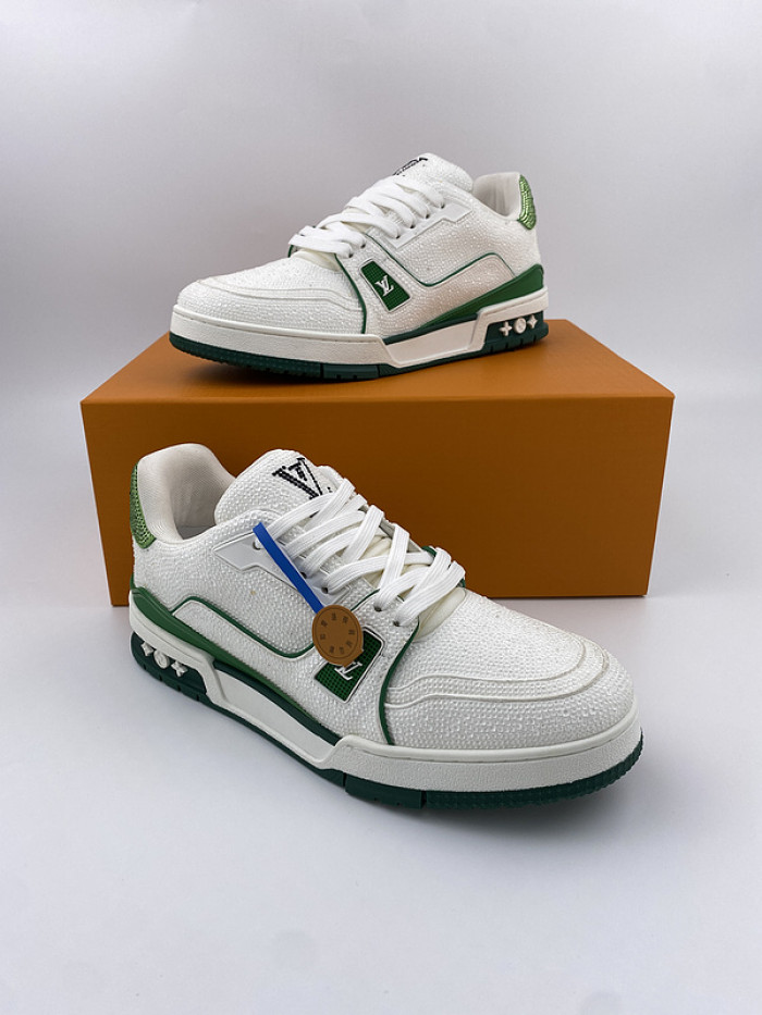 LV TRAINER SNEAKER
