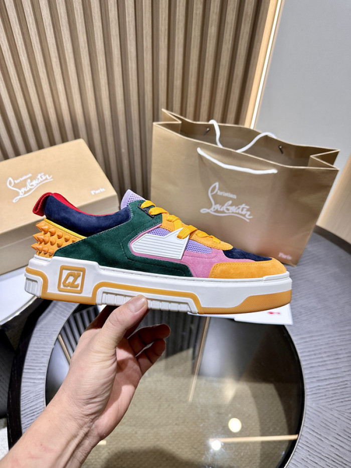 CLBSNEAKER