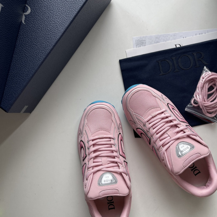 DR B30 Sneakers