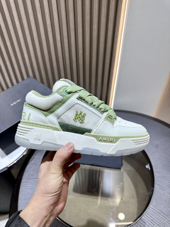 AR1M1 Sneaker MA1