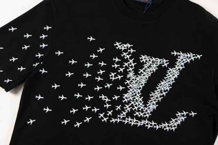 L.V T-SHIRT 24062704
