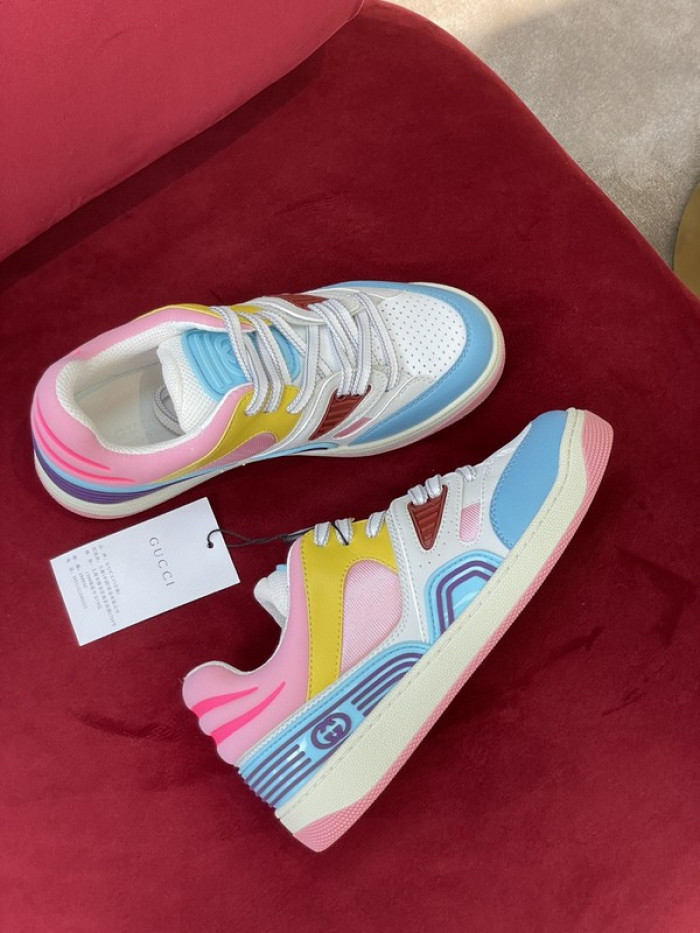 Gucc Sneakers