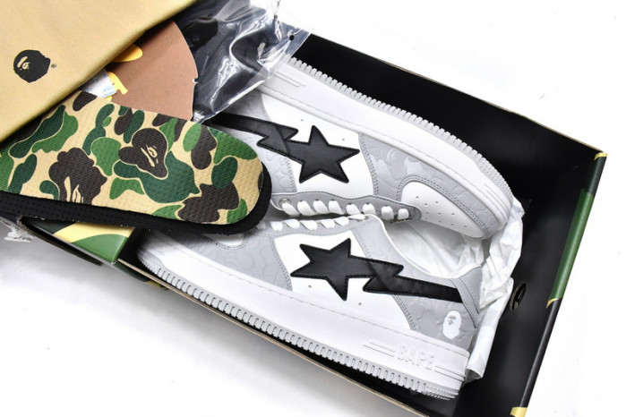 B*PE SNEAKER