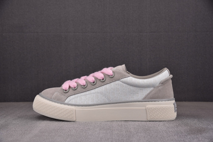 DR B33 SNEAKER