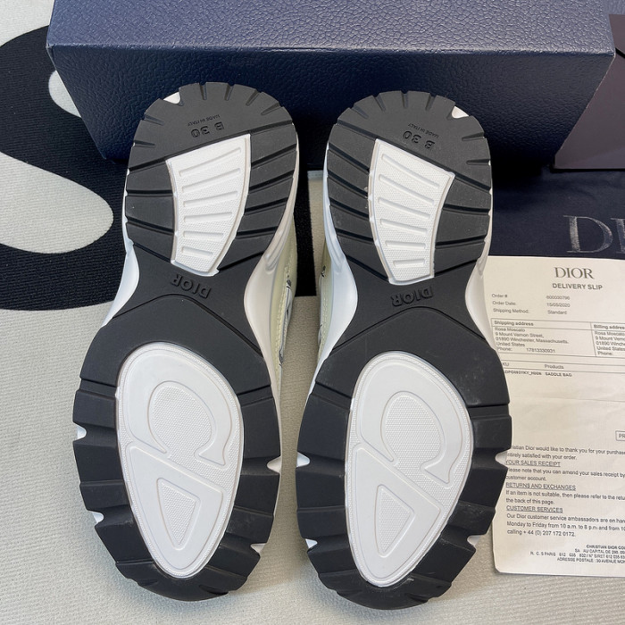 DR B30 Sneakers