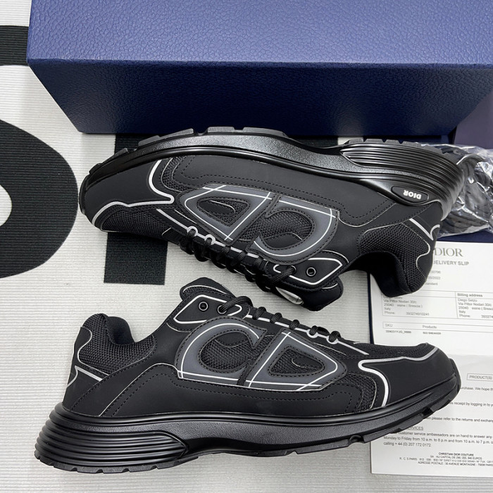 DR B30 Sneakers