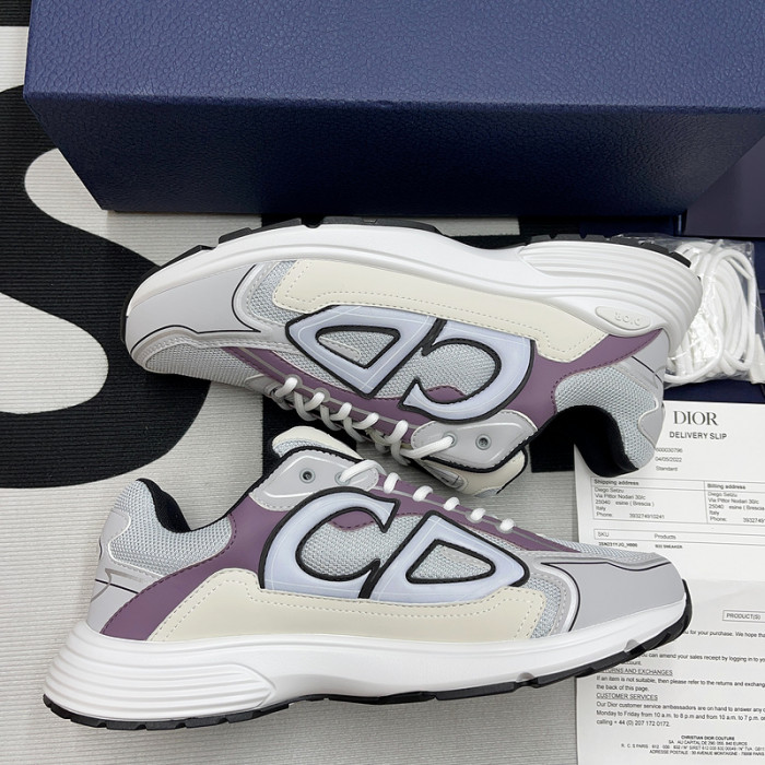 DR B30 Sneakers