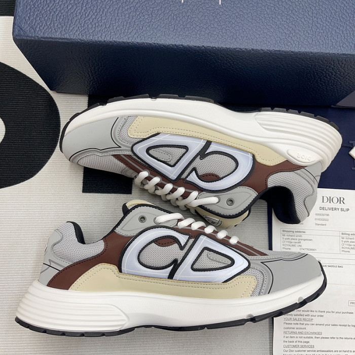 DR B30 Sneakers