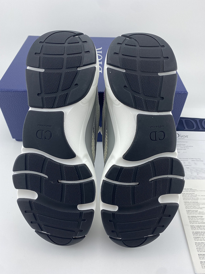 DR B22 SNEAKER