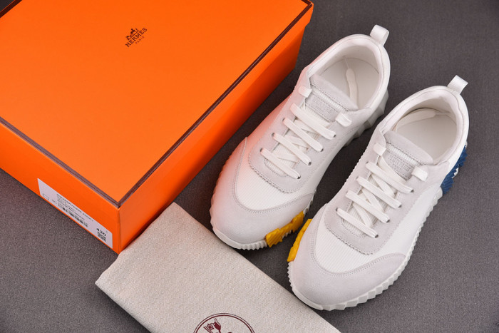 H**mes bouncing sneaker
