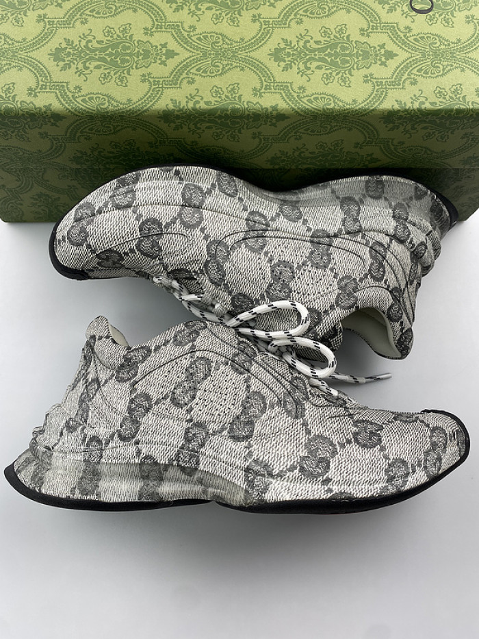 GUCC1 RUN SNEAKER