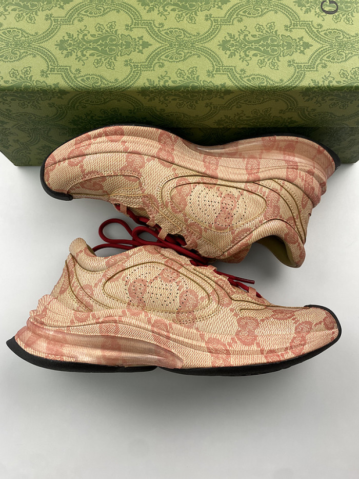 GUCC1 RUN SNEAKER