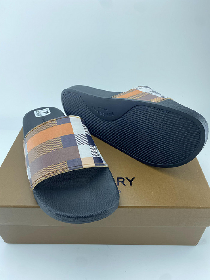 BUBERY SLIPPERS