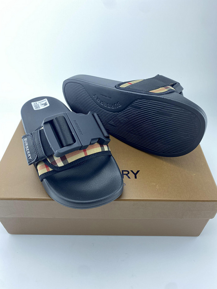 BUBERY SLIPPERS