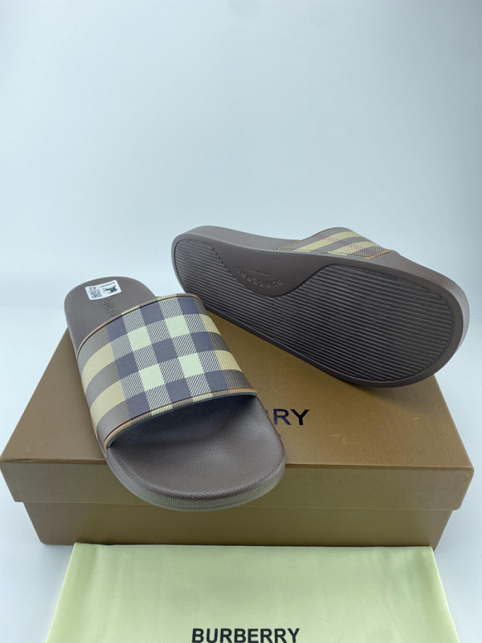 BUBERY SLIPPERS