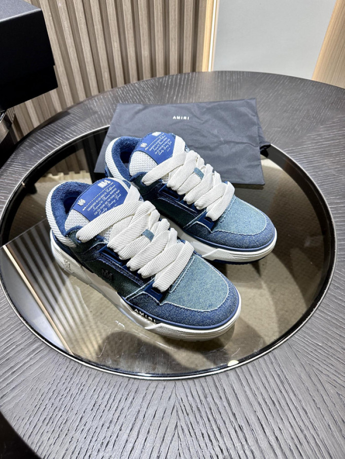 AR1M1 Sneaker MA1
