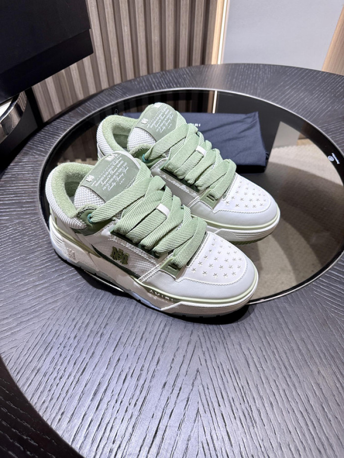 AR1M1 Sneaker MA1