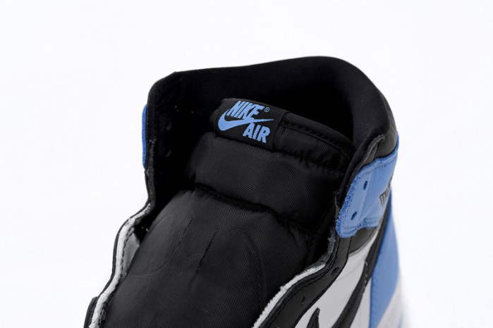 Air Jordan 1 High OG “UNC Toe” DZ5485-400