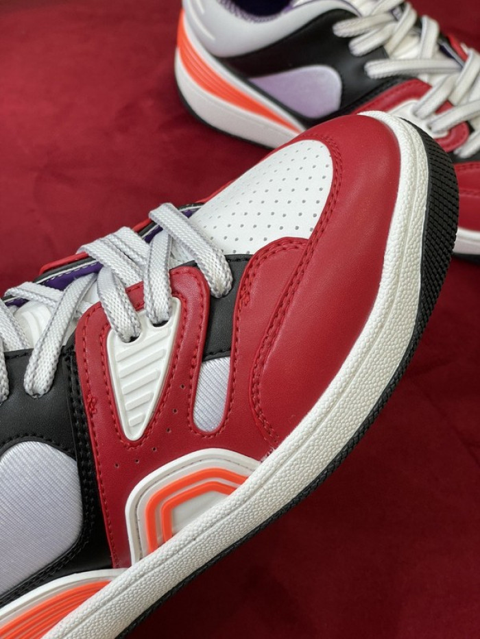Gucc Sneakers