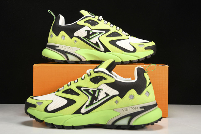 LV RUNNER TATIC SNEAKER 1A9JER