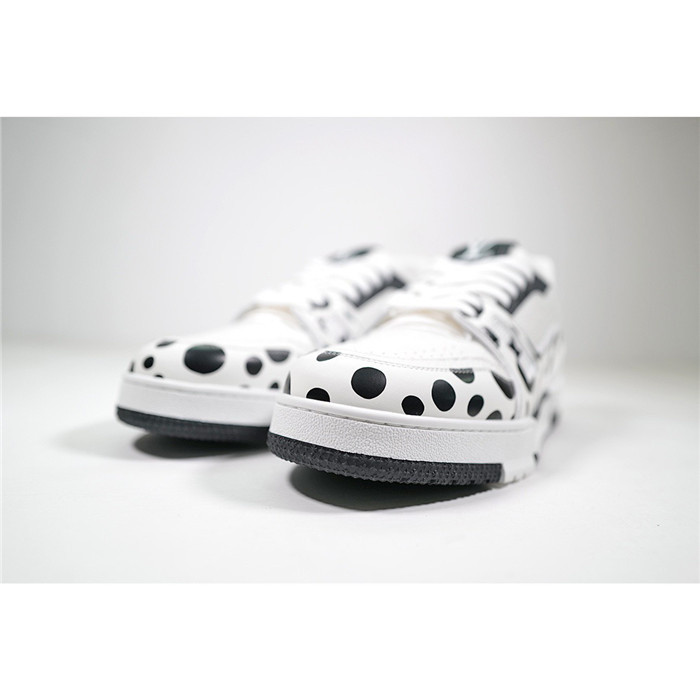 LV X YK LV TRAINER SNEAKER