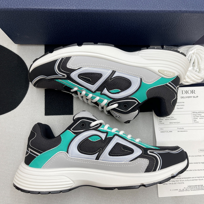DR B30 Sneakers