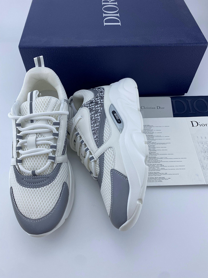 DR B22 SNEAKER