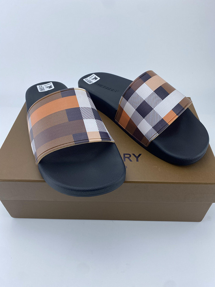 BUBERY SLIPPERS