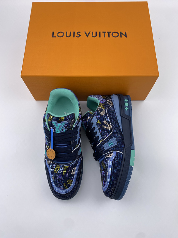 LV TRAINER SNEAKER