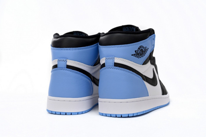 Air Jordan 1 High OG “UNC Toe” DZ5485-400