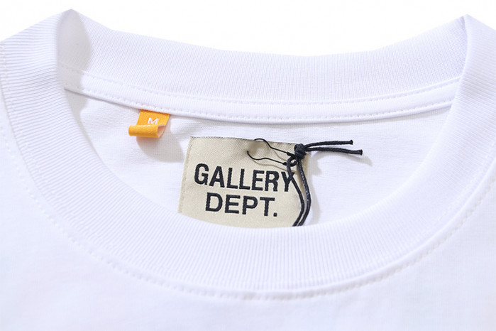 GA11ERY DEPT. T-SHIRT 24042328