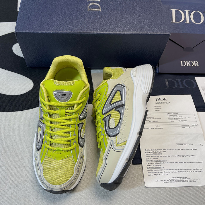 DR B30 Sneakers