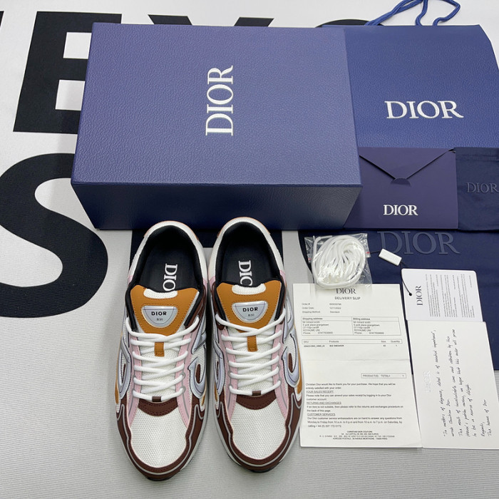 DR B30 Sneakers