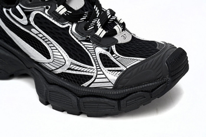 BLCG 3XL SNEAKER 734733 W2RB5 0218