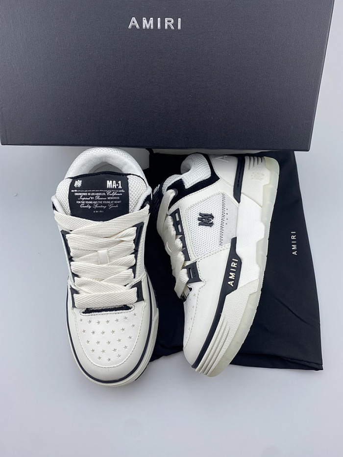 AR1M1 Sneaker MA1