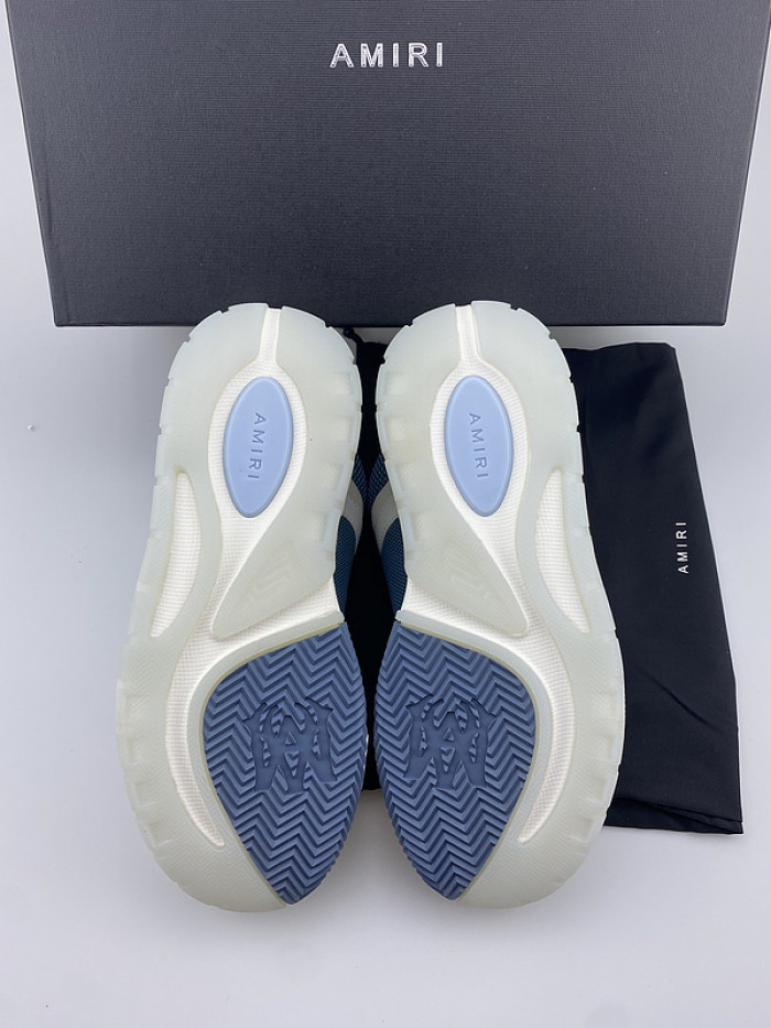 AR1M1 Sneaker MA1