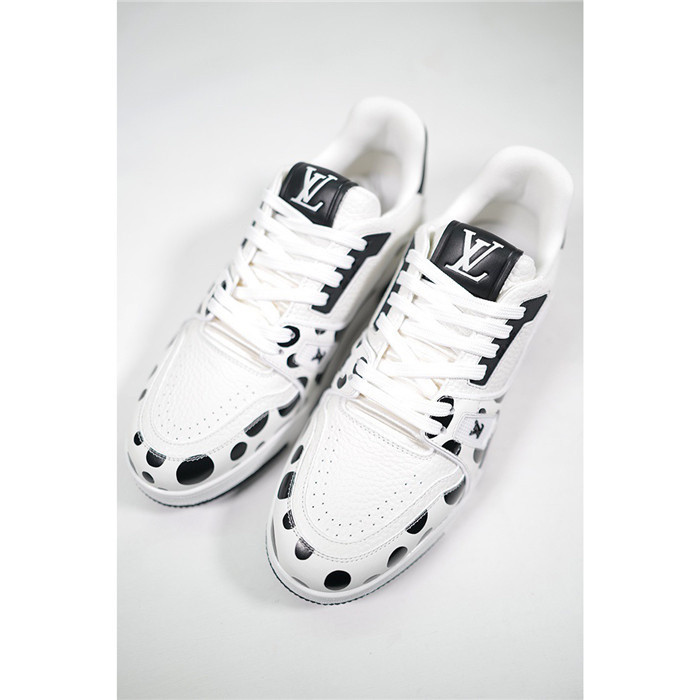 LV X YK LV TRAINER SNEAKER